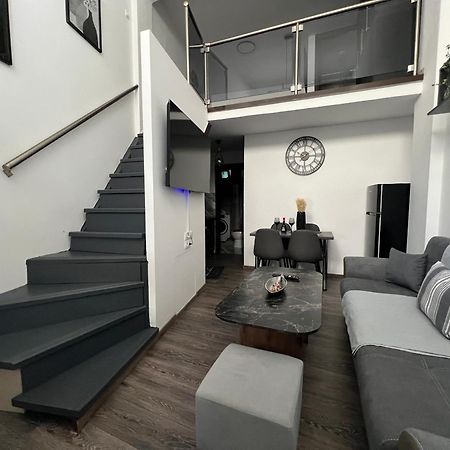 Elegant Loft 1 Lägenhet Alexandroupolis Exteriör bild